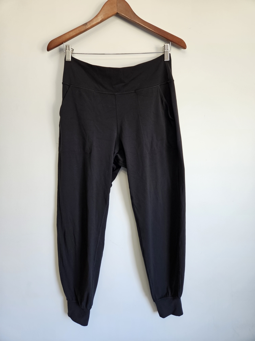 lululemon athletica Black High-Rise Joggers - Picture 1 of 7